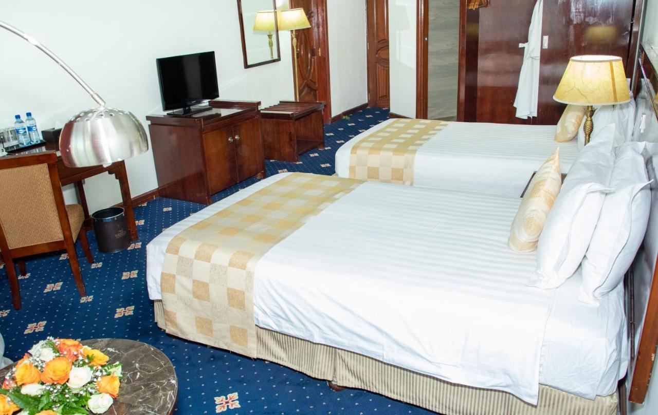 Weston Hotel Найроби Экстерьер фото