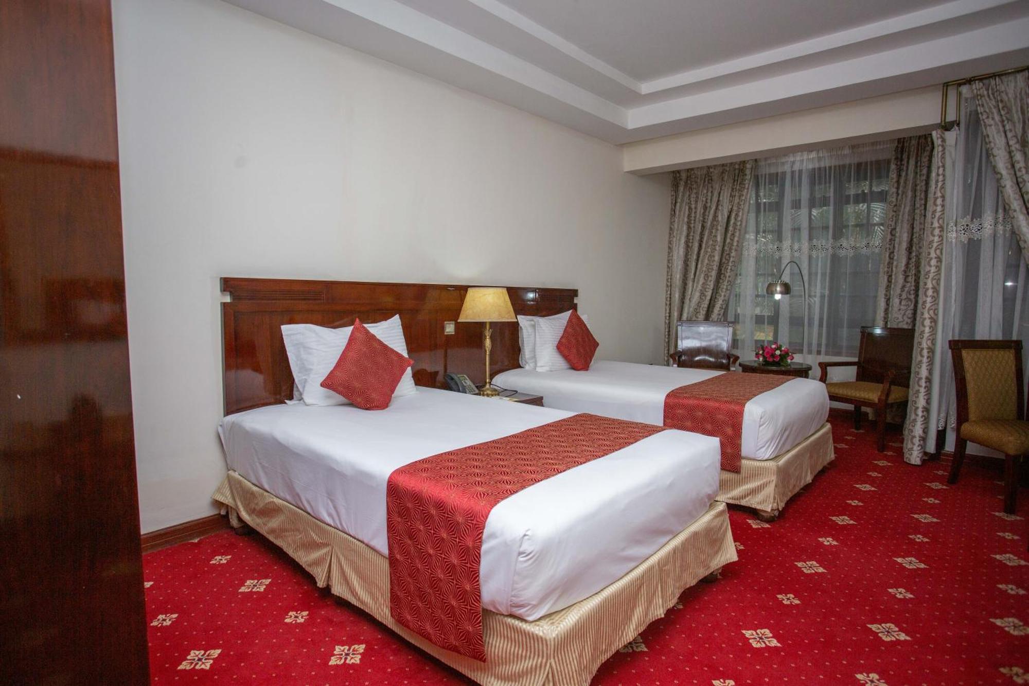 Weston Hotel Найроби Экстерьер фото