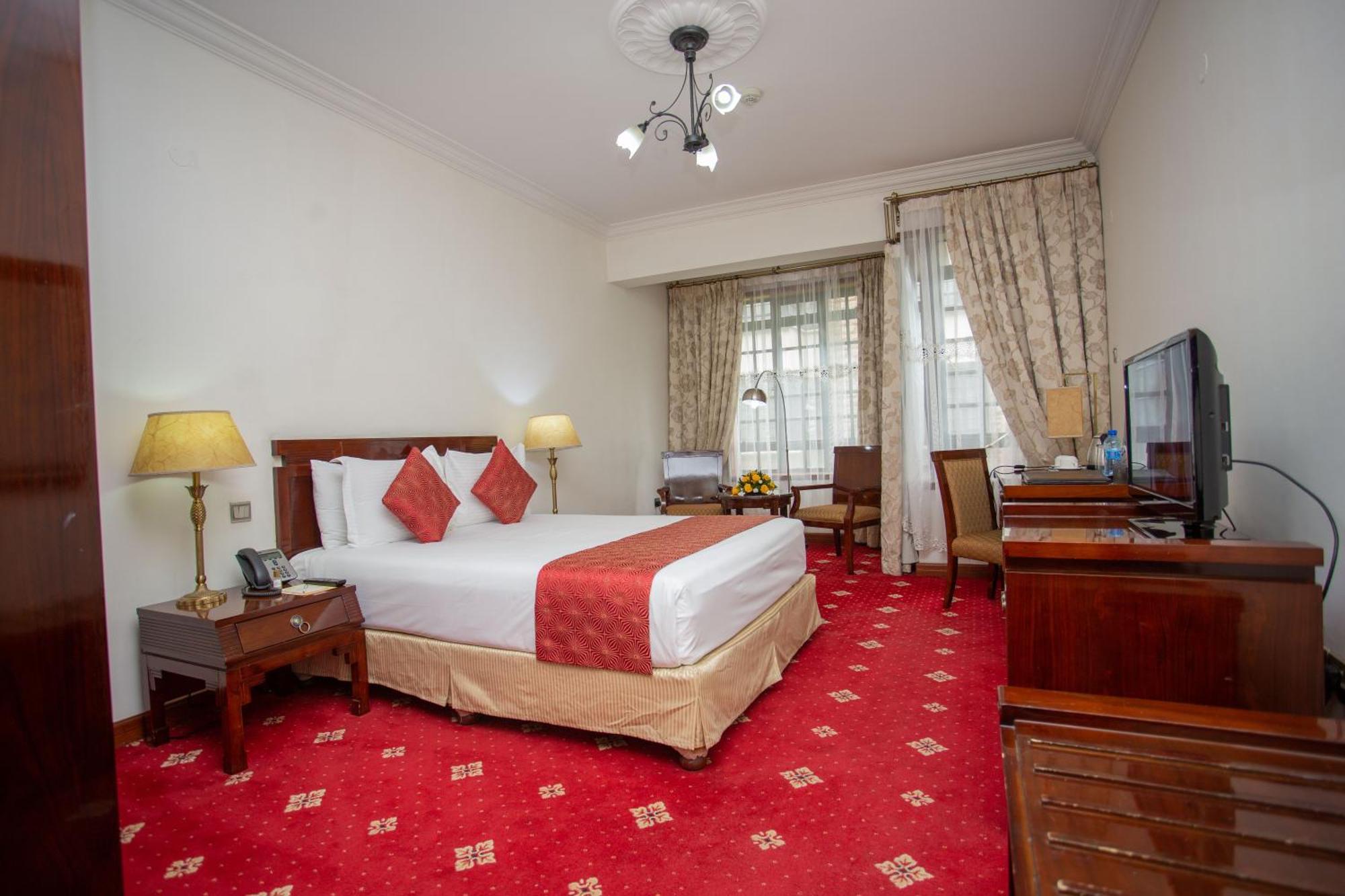 Weston Hotel Найроби Экстерьер фото