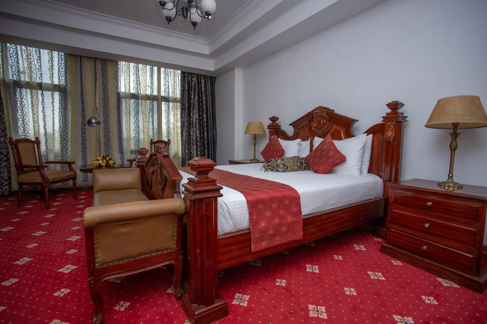 Weston Hotel Найроби Экстерьер фото